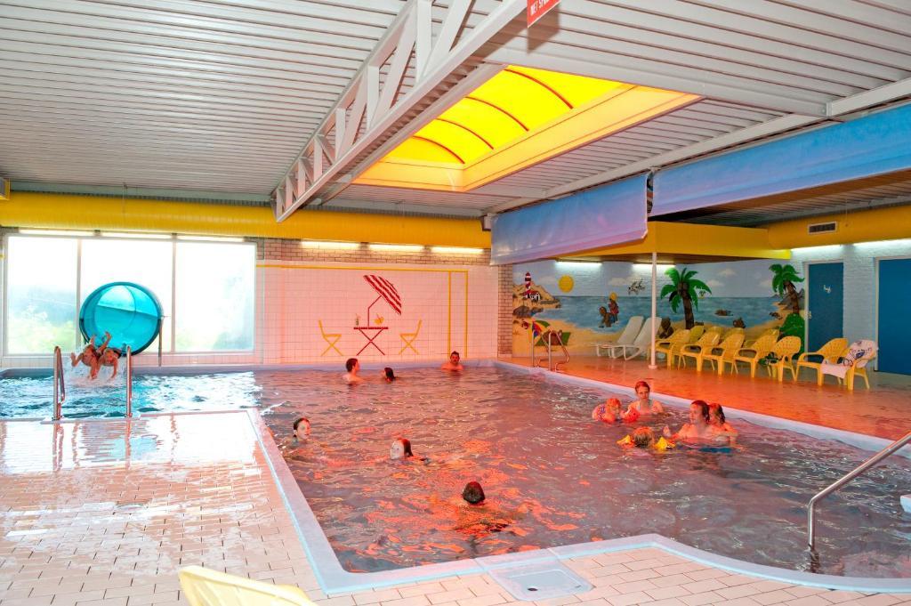 Camping Scheldeoord Baarland Exterior foto