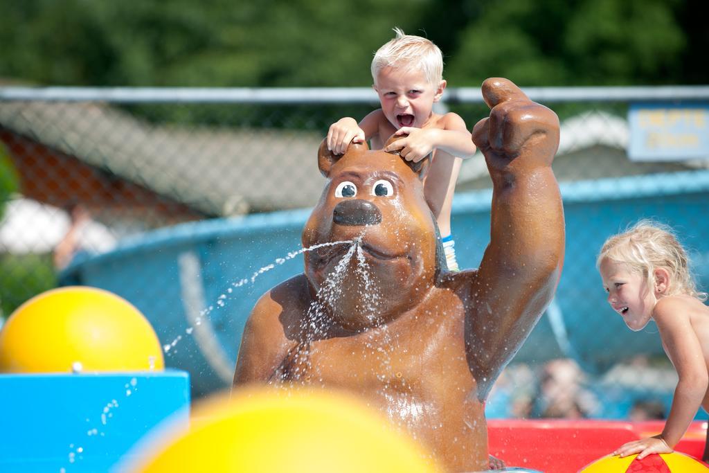 Camping Scheldeoord Baarland Exterior foto